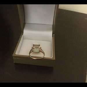 14K Ring with Green Citrine size 7.0